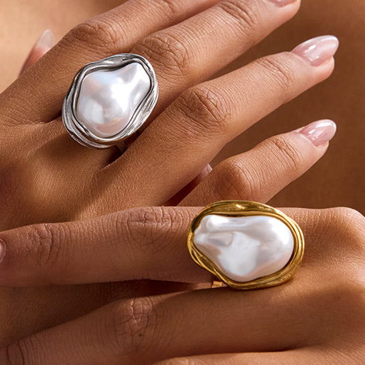 Baroque Pearl Titanium Ring